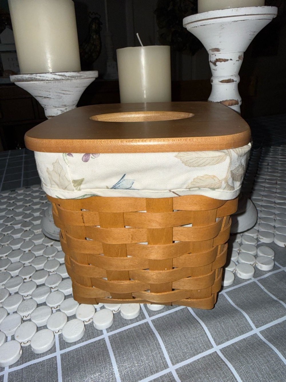 Longaberger Honey Brown Woven Tissue Box with Floral Liner